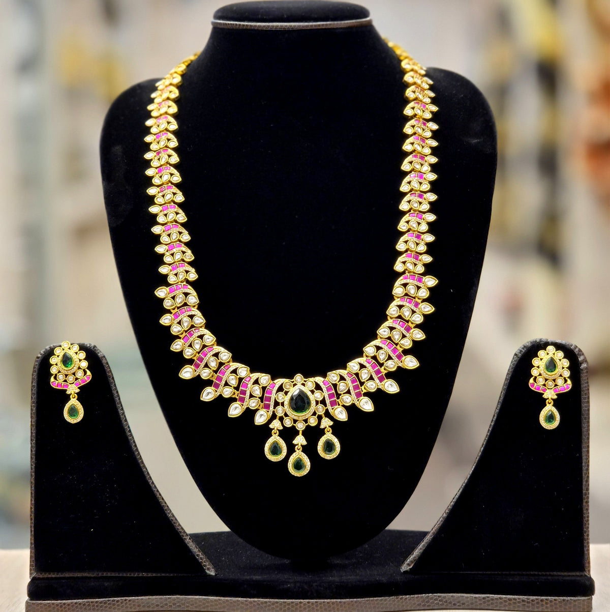 KUNDAN LONG NECKLACE
