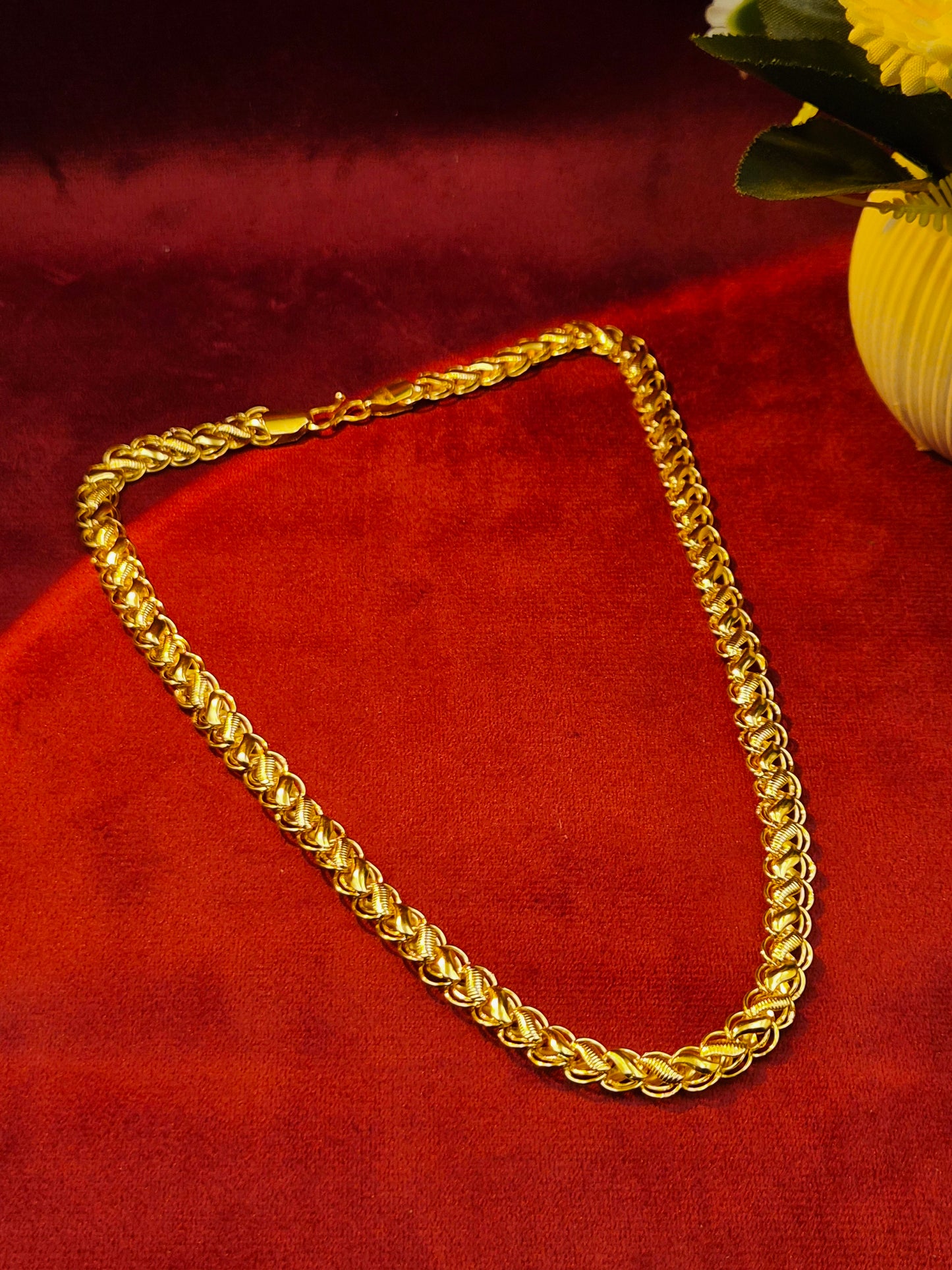 GOLD PLATED MENS LOTUS CHAIN