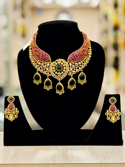 GOLD PLATED PREMIUM KUNDAN NECKLACE (green and maroon)