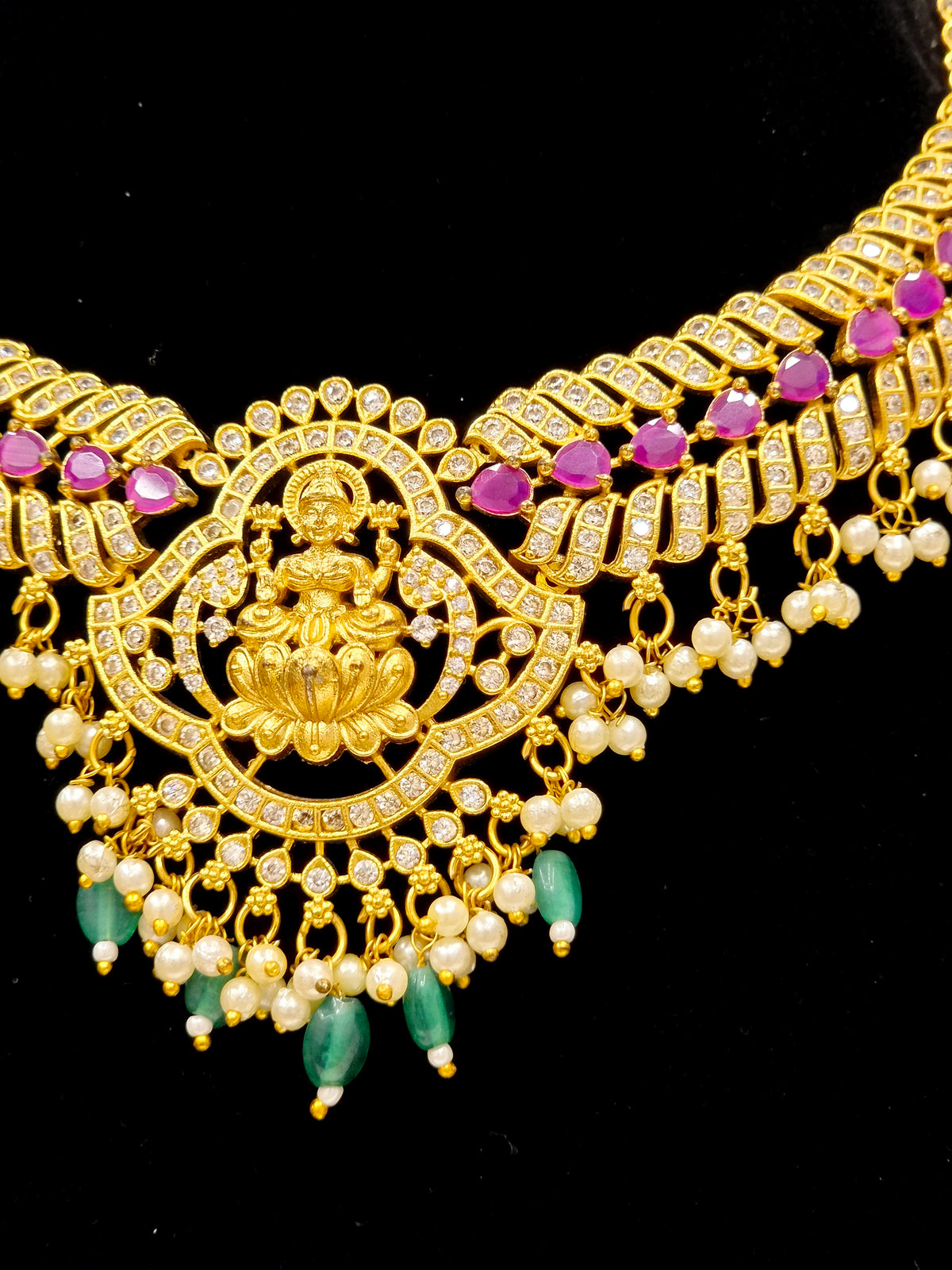 GOLD PLATED A.D AND TEMPLE NECKLACE WITH (maroon and green) STONES