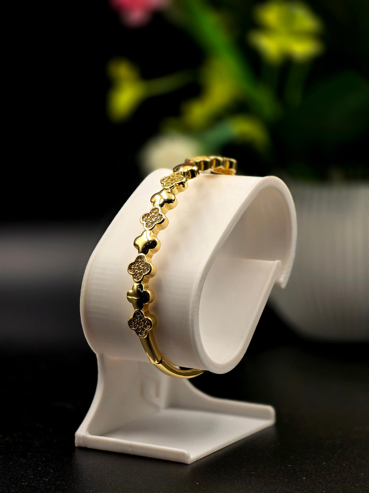 Anti tarnish girls bracelet