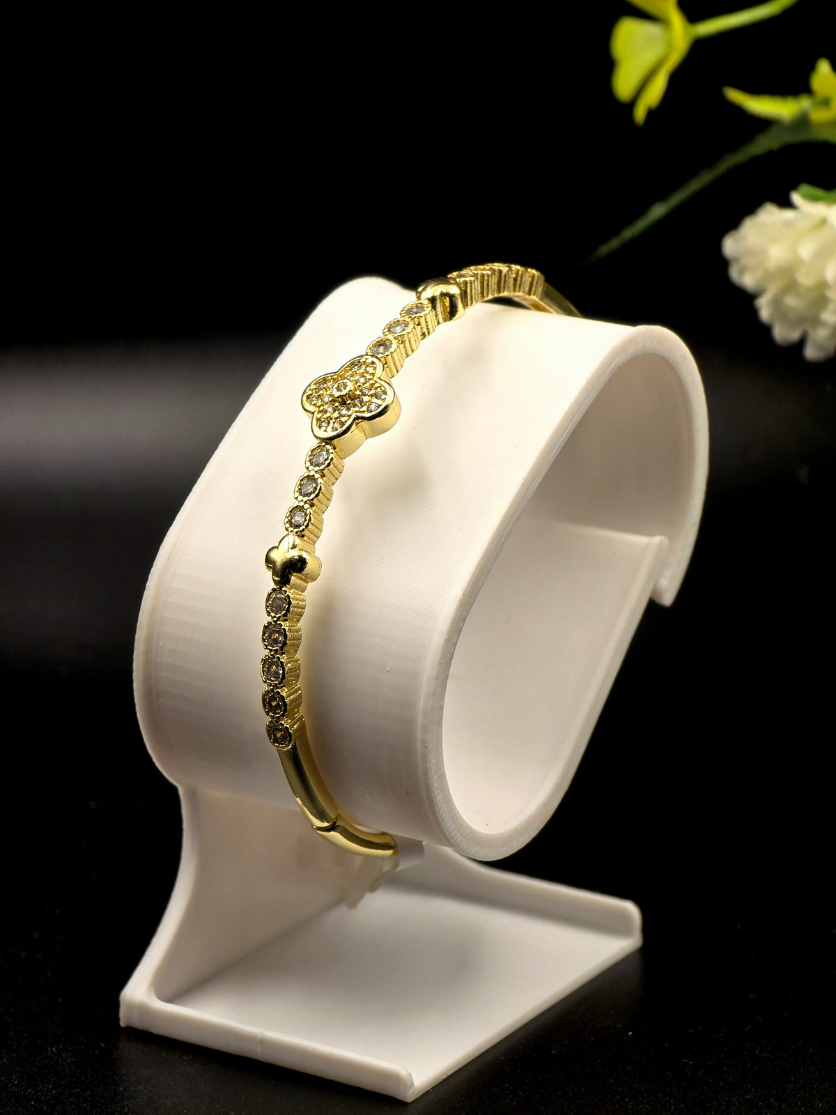Anti tarnish girls bracelet