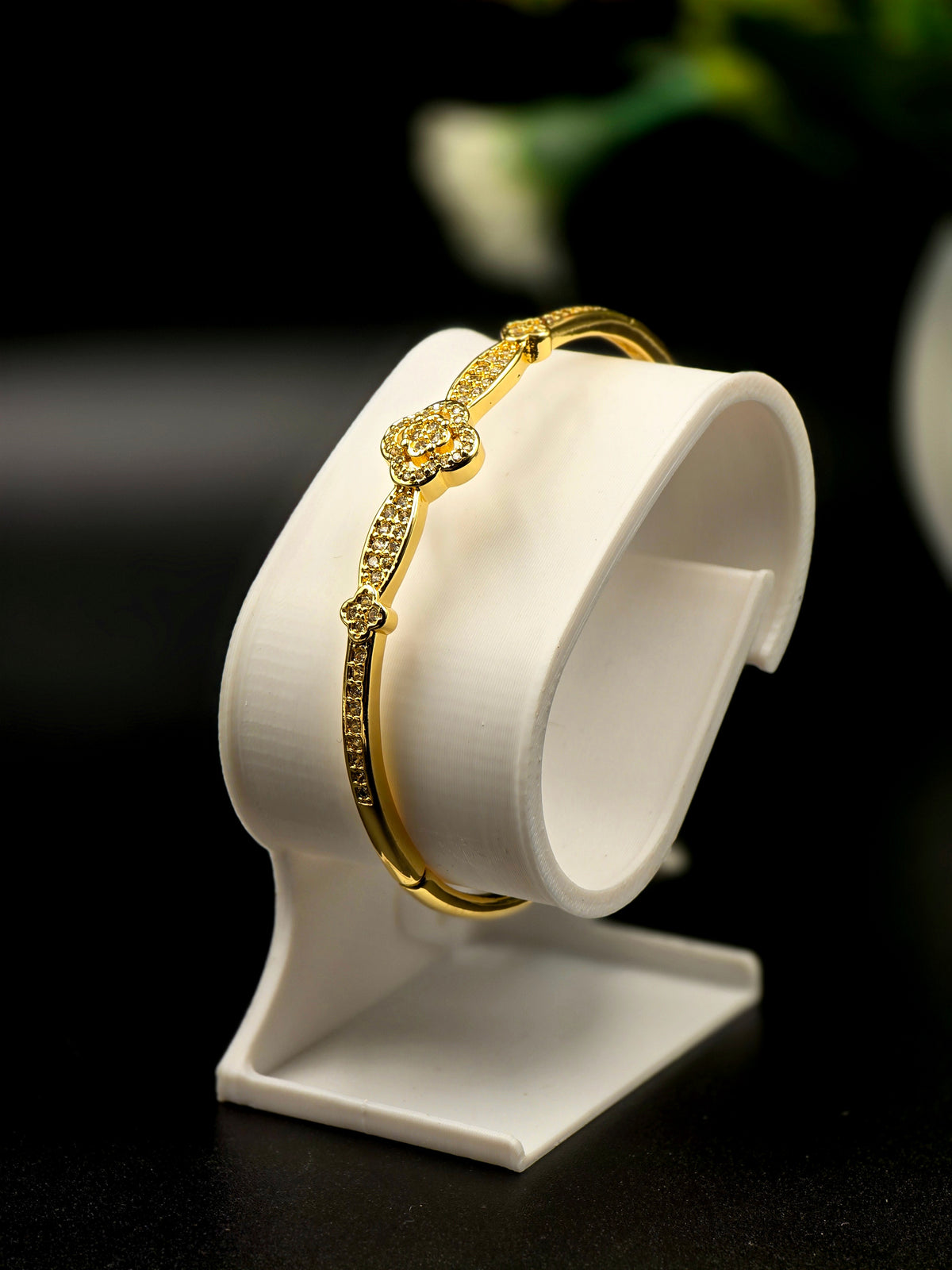Anti tarnish girls bracelet