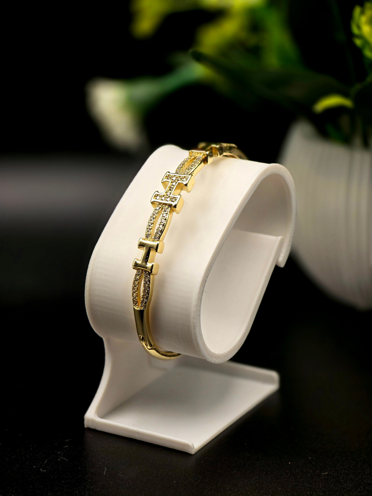 Anti tarnish girls bracelet
