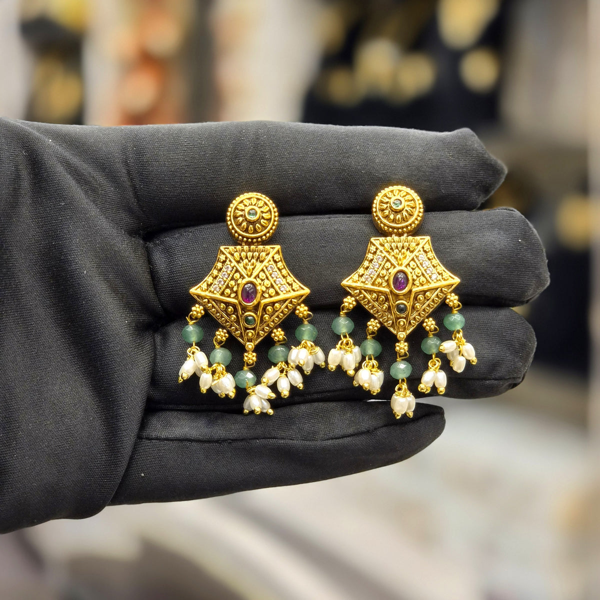 ANTIQUE GOLD PLATED LONG NECKLACE