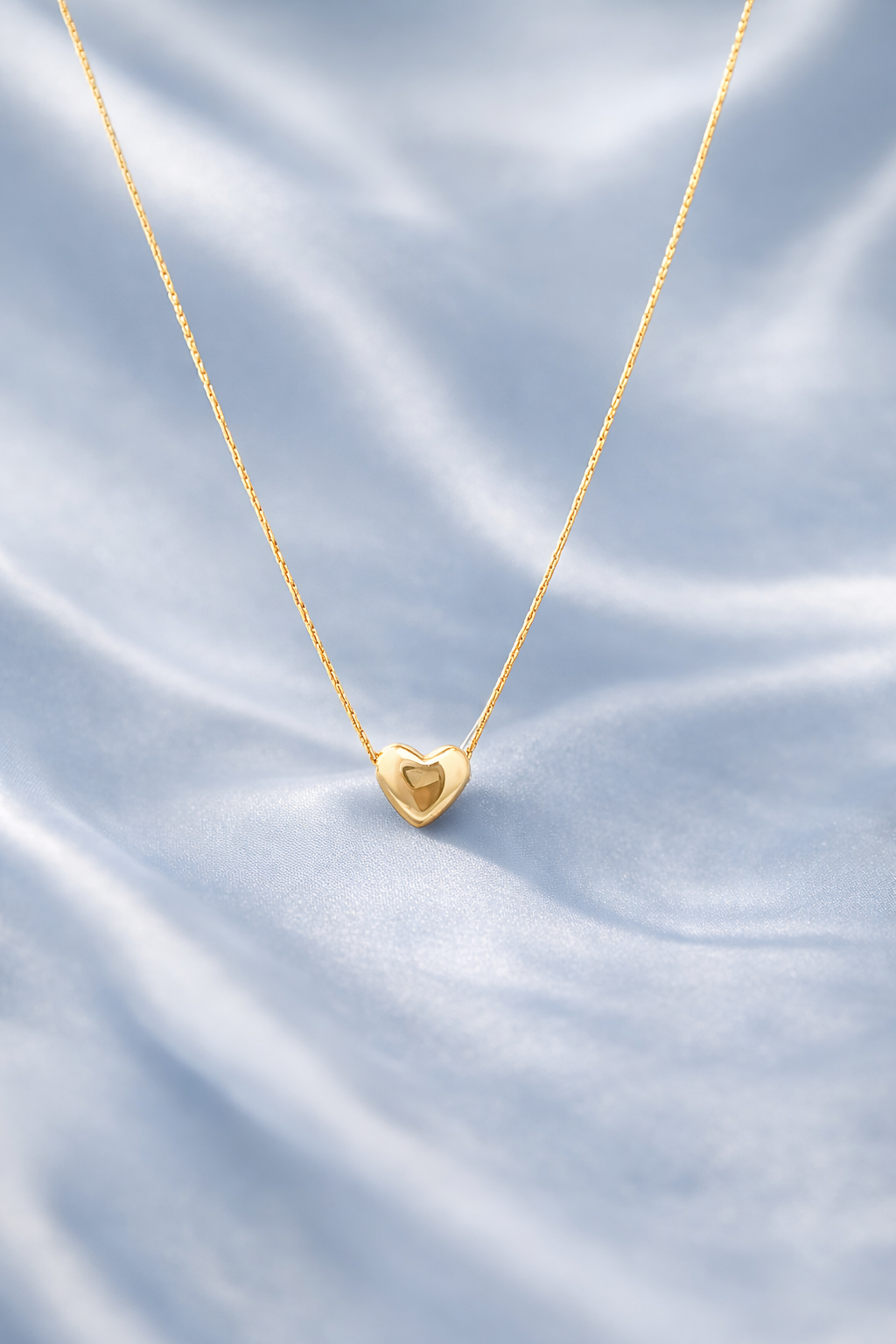 Aurelia Heartline Gold Necklace