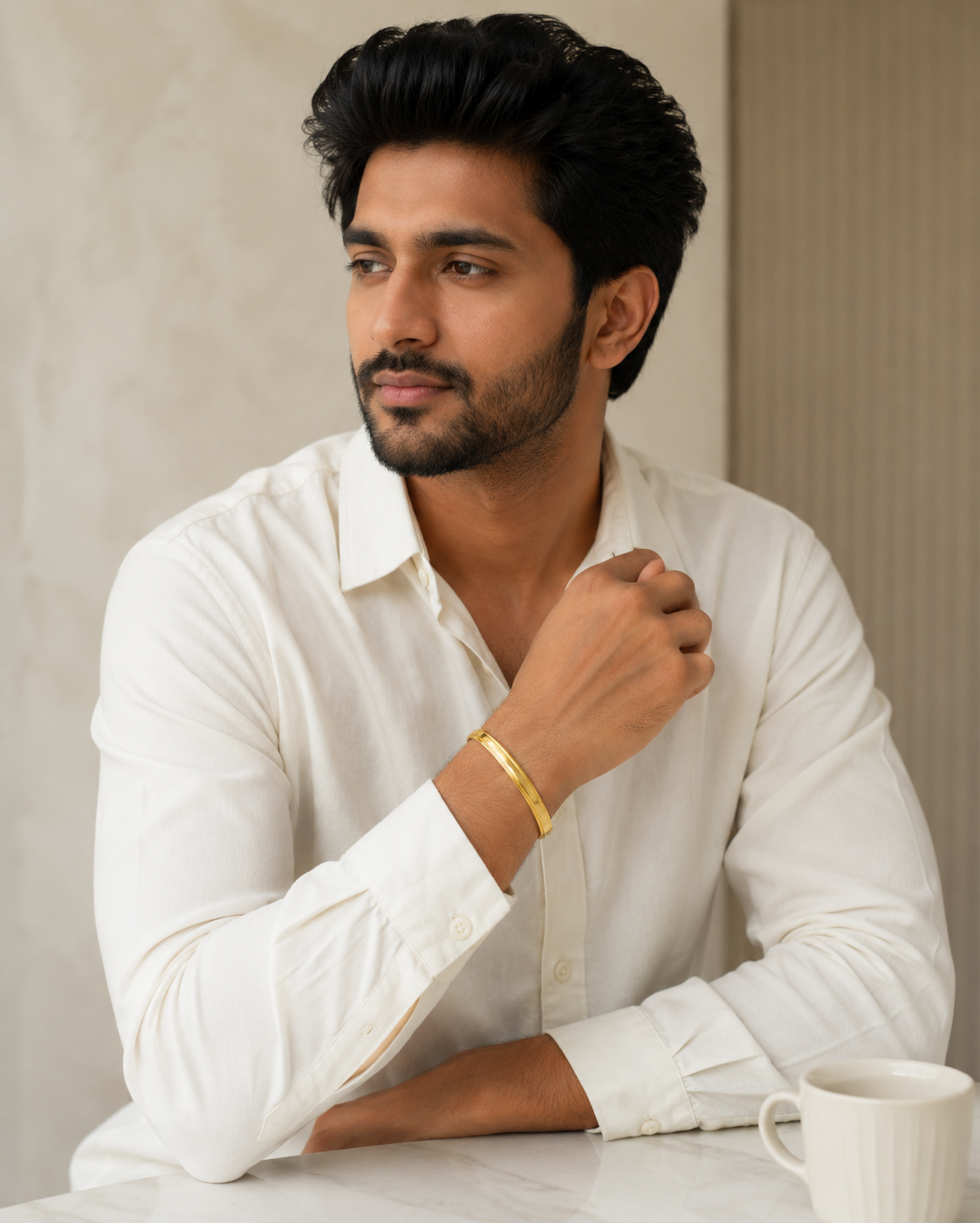 GOLDPLATED MEN'S BRACLATE (KARA)