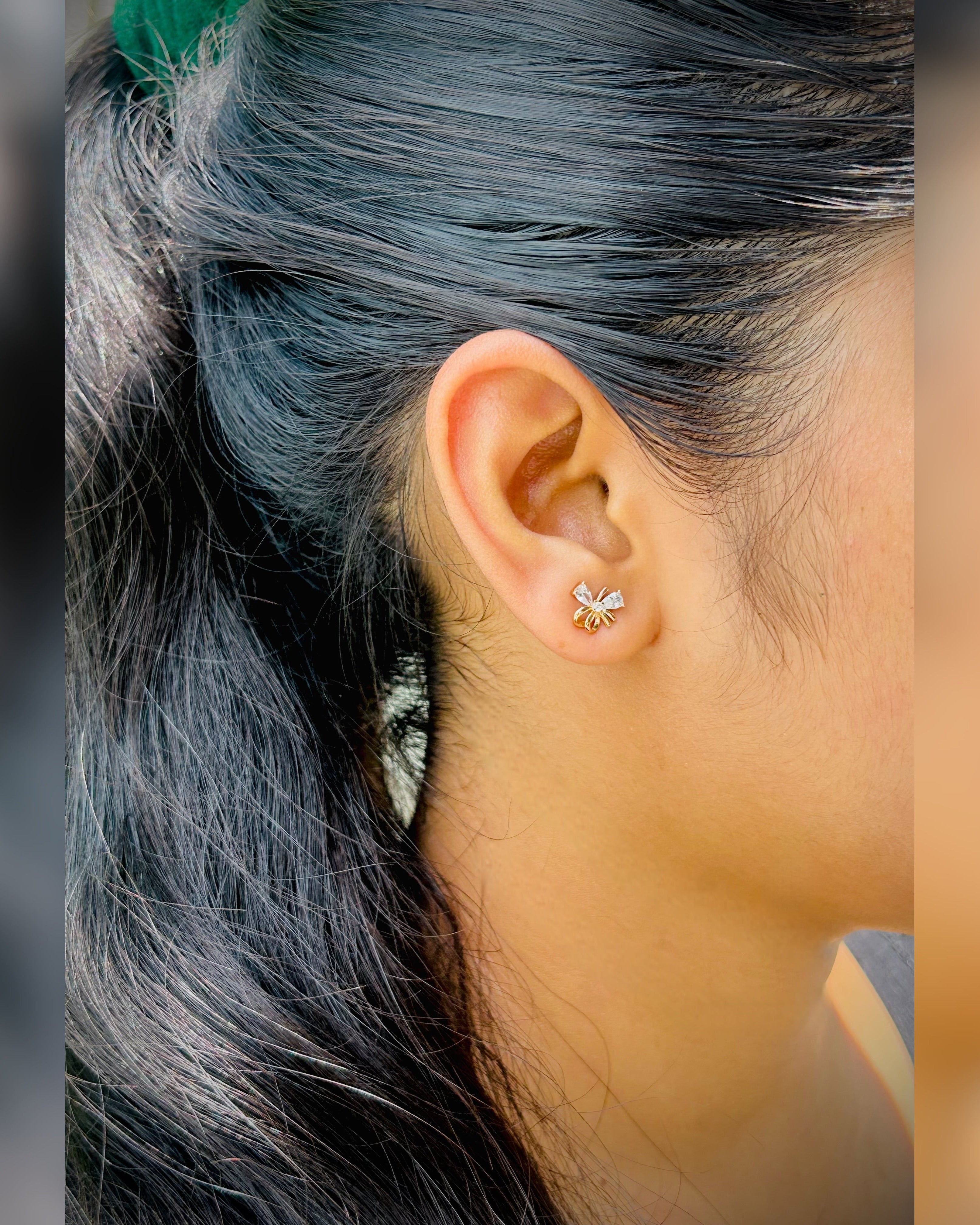 Elegant Bow Crystal Stud Earrings